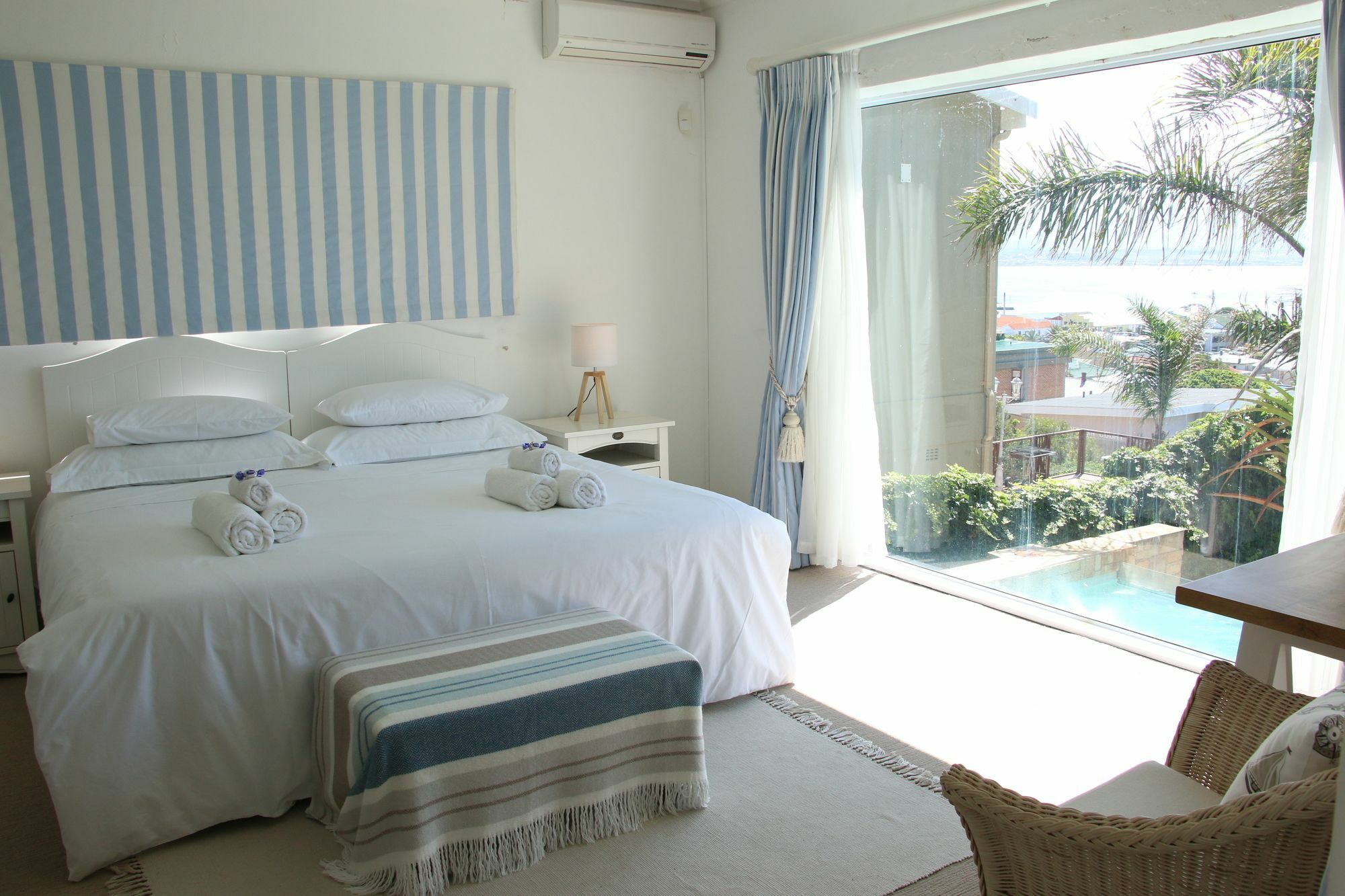 4 On Montagu Accommodation Mossel Bay Ngoại thất bức ảnh